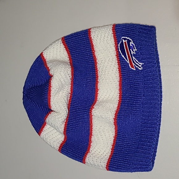 NFL Team Apparel Buffalo Bill's Beanie and Scarf - Picture 4 of 4